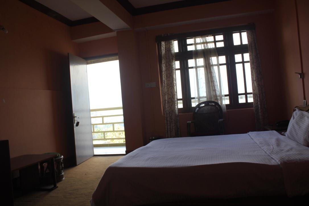 The Ace Pine Valley Hotel Pelling Esterno foto