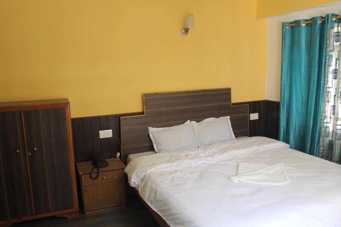 The Ace Pine Valley Hotel Pelling Esterno foto